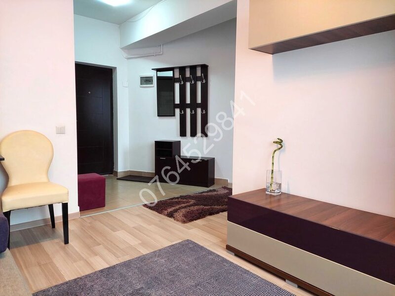 Bucurestii Noi, Str. Izbiceni, bloc 2014,la 7 minute metrou Jiului,renovat.